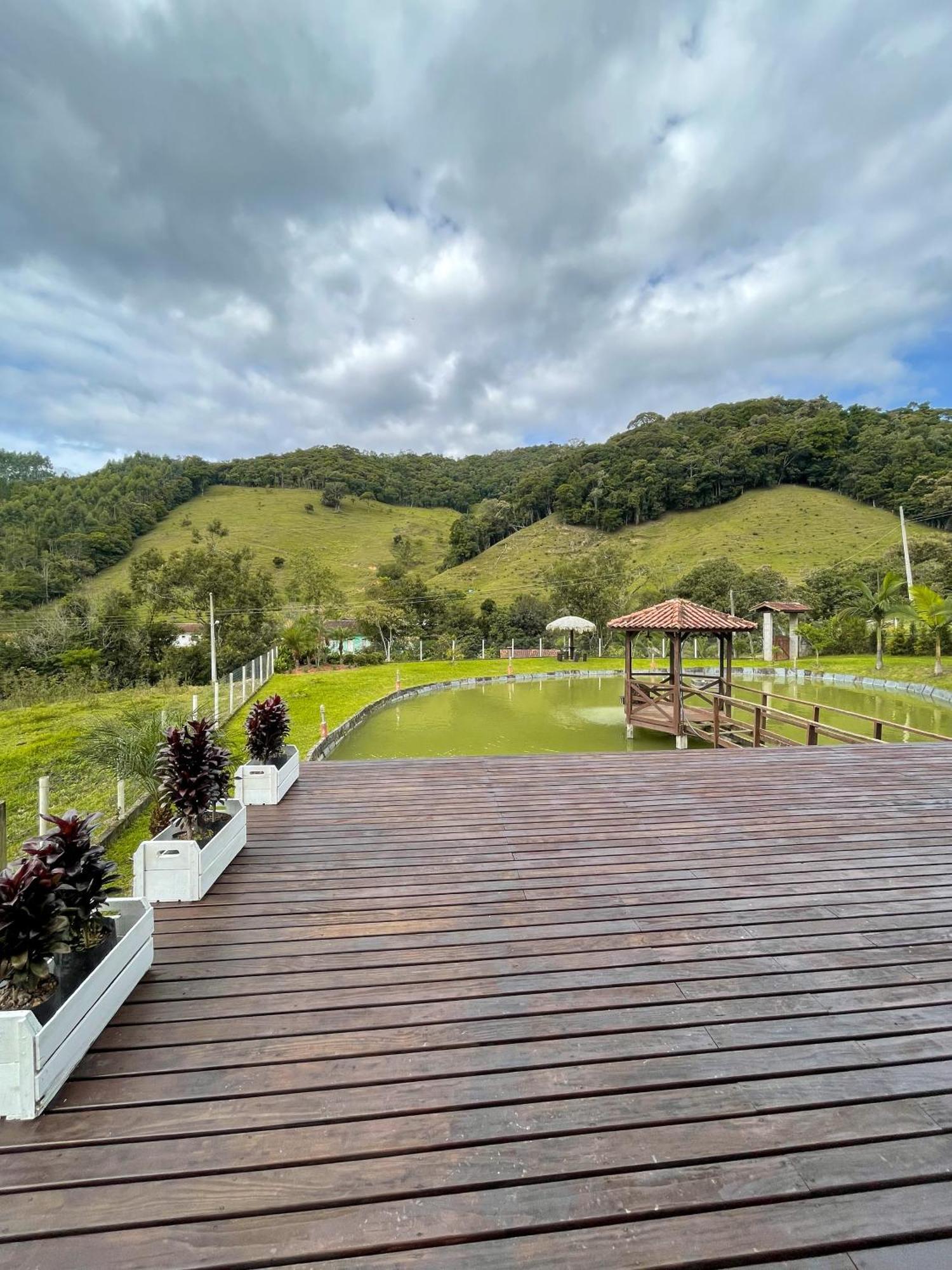 Ampla Casa De Campo - Afaven Aguas Mornas Buitenkant foto